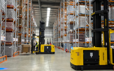Hiremech delivers new fleet of VNA Forklifts to P W Gates